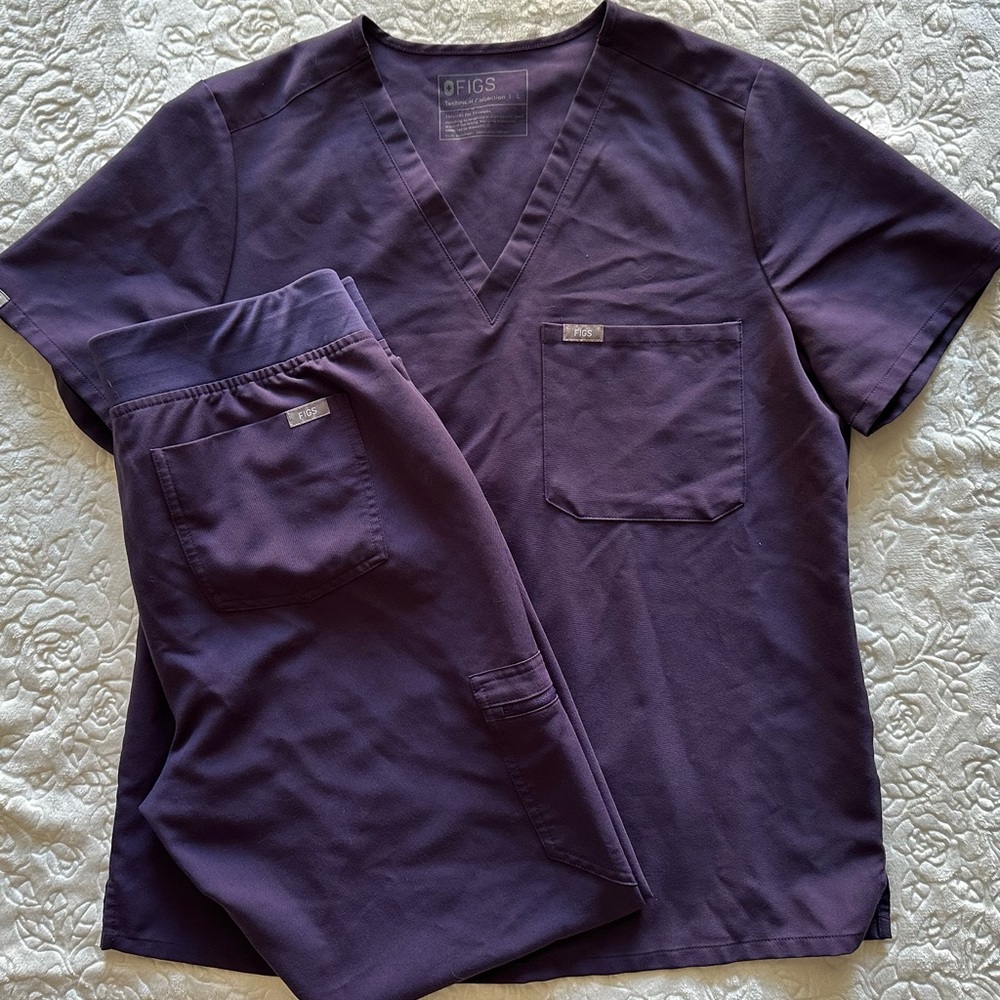 Figs Catarina One Pocket Scrub Top-Size L